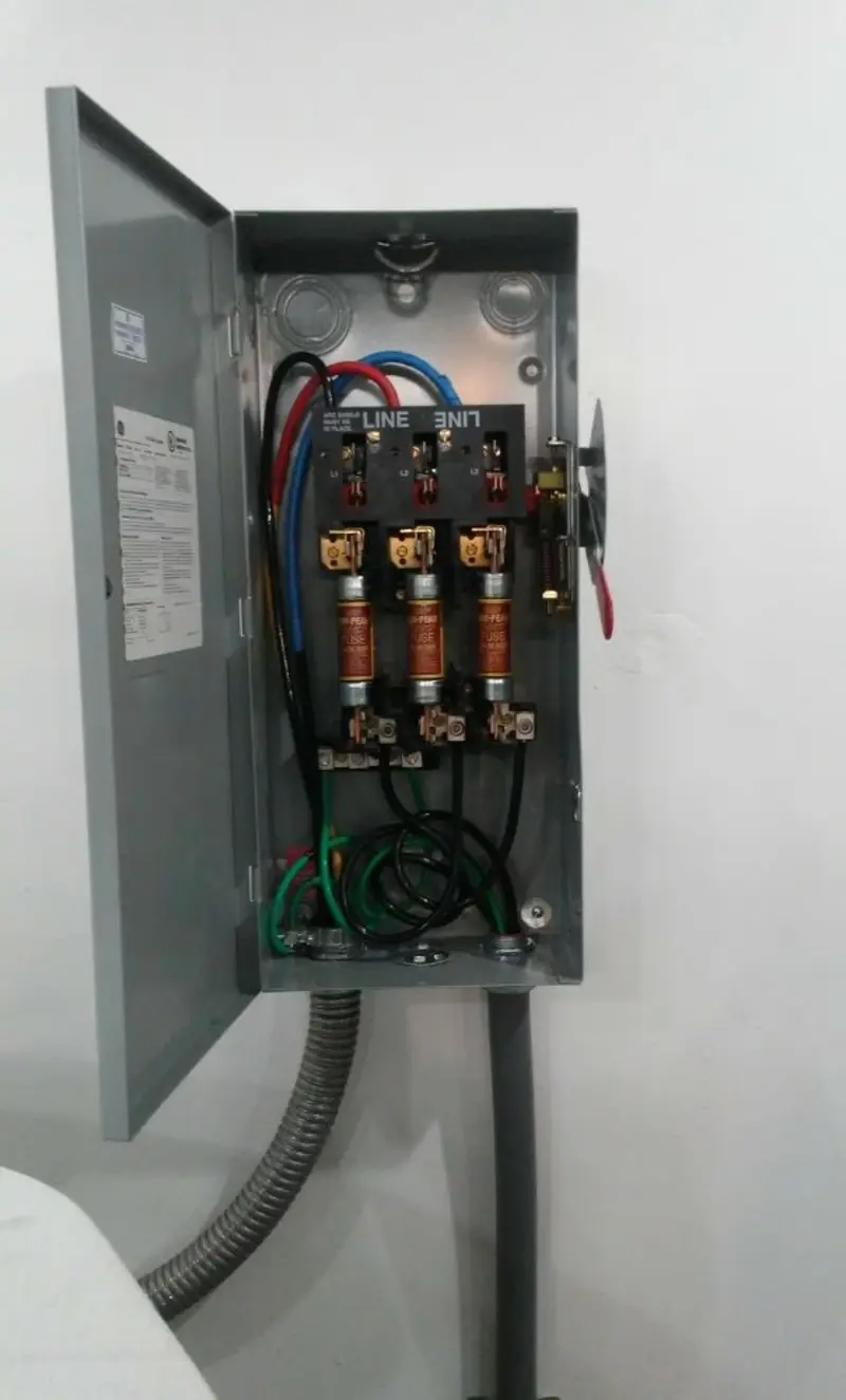 Three-phase disconnect switch installed for Electrical Wiring & Rewiring in Ralston